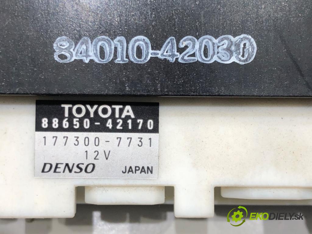 TOYOTA RAV 4 II (_A2_) 2000 - 2005    2.0 D 4WD (CLA20_, CLA21_) 85 kW [116 KM] olej napędowy 2001 - 2005  Panel ovládania kúrenia 88650-42170 (Prepínače, spínače, tlačidlá a ovládače kúrenia)