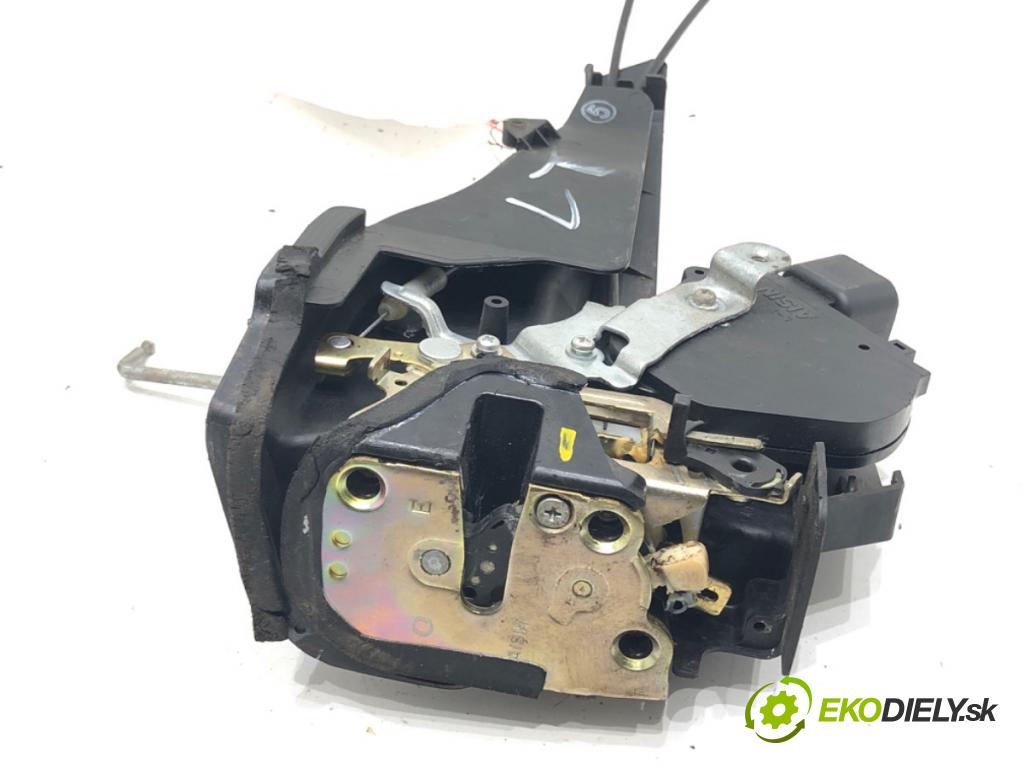TOYOTA RAV 4 II (_A2_) 2000 - 2005    2.0 D 4WD (CLA20_, CLA21_) 85 kW [116 KM] olej napędowy 2001 - 2005  zámok dveře levý zadní část 