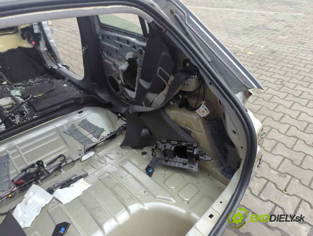 PEUGEOT 208 II (UB_, UP_, UW_, UJ_) 2019 - 2022    e-208 100 kW [136 KM] elektryczny 2019 - 2022  KAROSERIA ČTVRŤÁK blatník zadní část pravý práh střecha PODŁUŻNICA levý