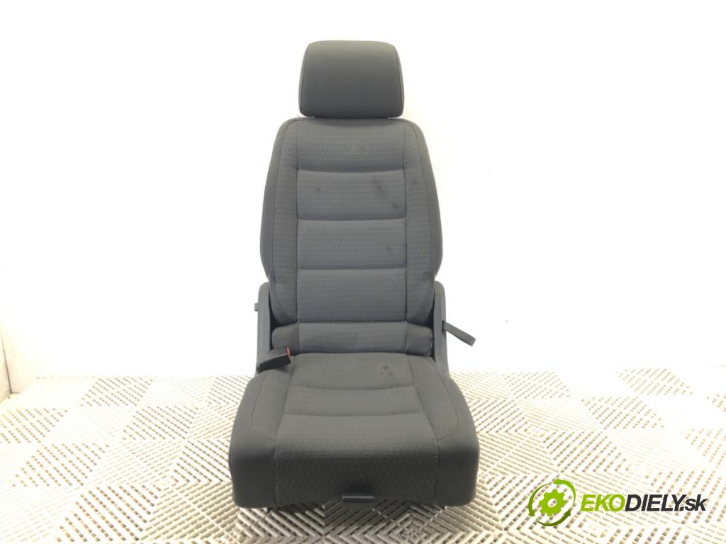 VW TOURAN (1T1, 1T2) 2003 - 2010    1.9 TDI 74 kW [100 KM] olej napędowy 2003 - 2004  Sedadlo zad 