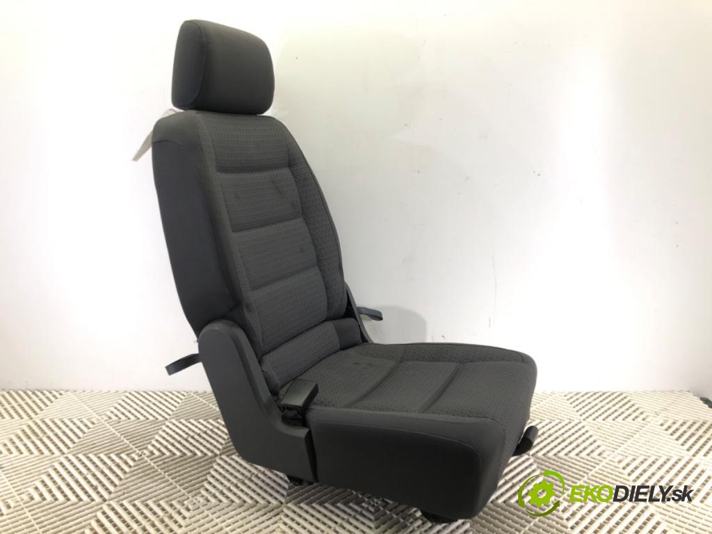 VW TOURAN (1T1, 1T2) 2003 - 2010    1.9 TDI 74 kW [100 KM] olej napędowy 2003 - 2004  Sedadlo zad