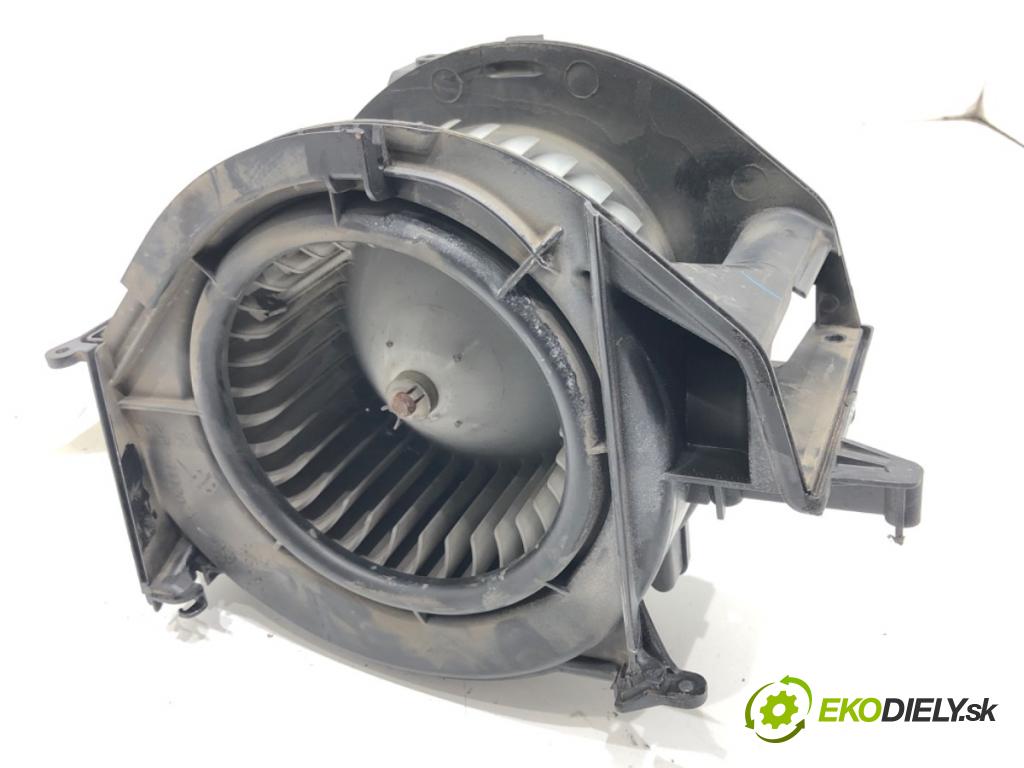 AUDI A6 C6 (4F2) 2004 - 2011    2.4 130 kW [177 KM] benzyna 2004 - 2008  topení 4F0910521