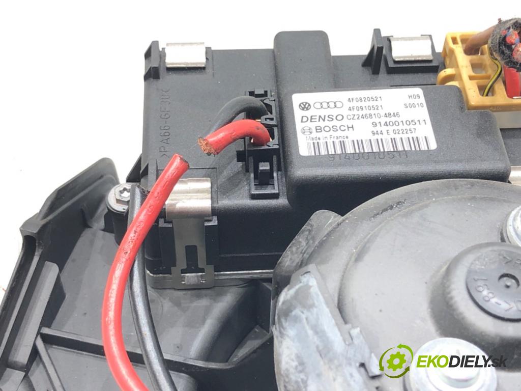 AUDI A6 C6 (4F2) 2004 - 2011    2.4 130 kW [177 KM] benzyna 2004 - 2008  topení 4F0910521