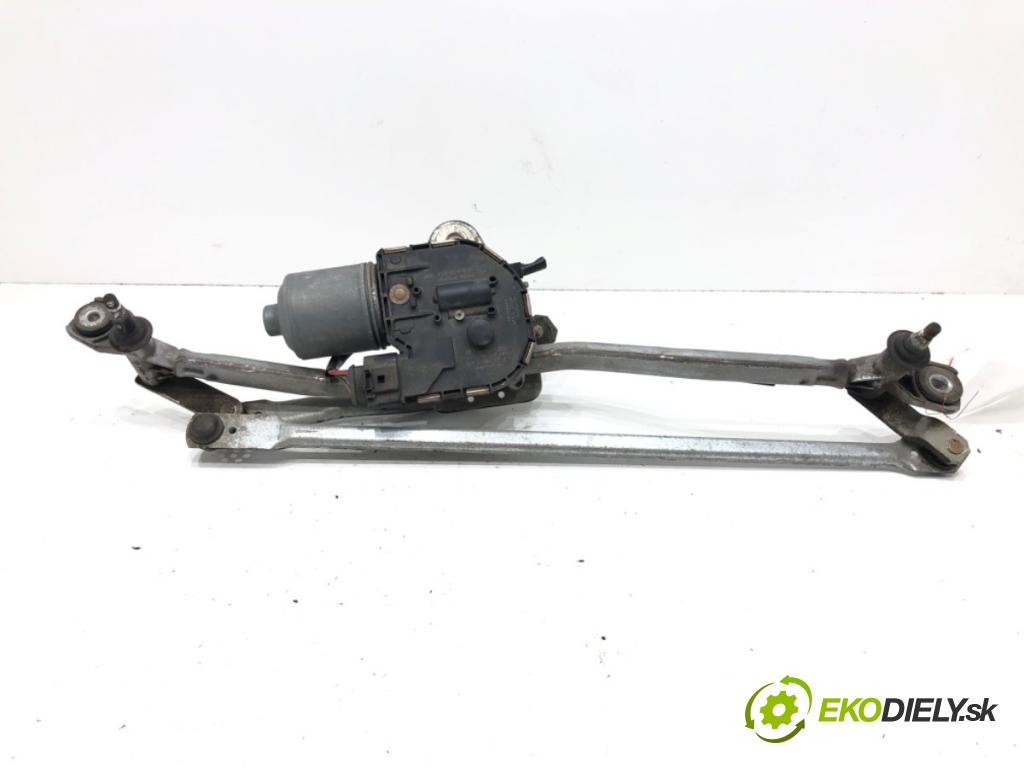 AUDI A6 C6 (4F2) 2004 - 2011    2.4 130 kW [177 KM] benzyna 2004 - 2008  Mechanizmus stieračov predný 4F1955119D (Motorčeky stieračov predné)