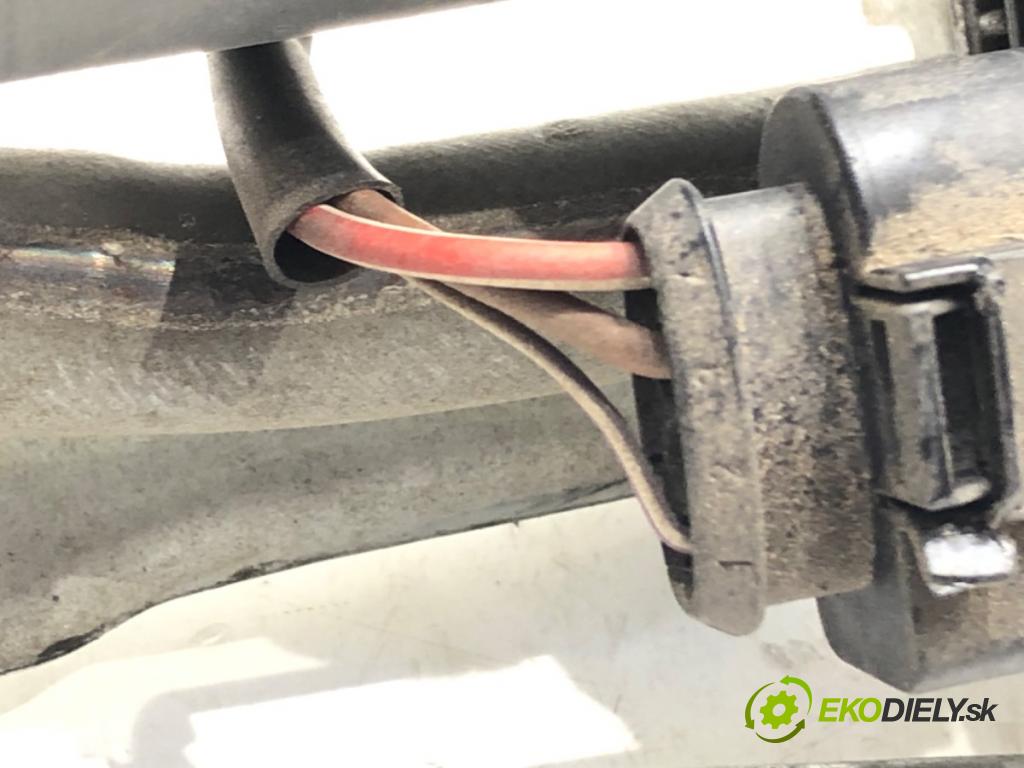 AUDI A6 C6 (4F2) 2004 - 2011    2.4 130 kW [177 KM] benzyna 2004 - 2008  Mechanizmus stieračov predný 4F1955119D (Motorčeky stieračov predné)