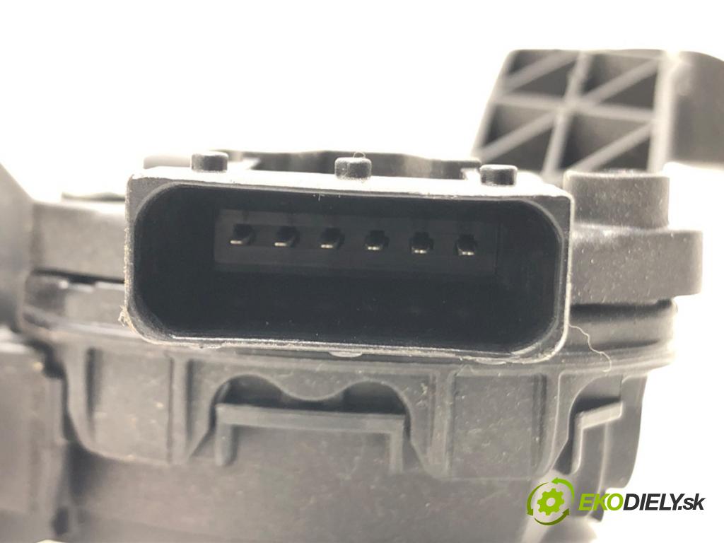 FIAT TIPO sedan (356_) 2015 - 2022    1.4 (356SXA1B) 70 kW [95 KM] benzyna 2015 - 2022  Potenciometer plynu 51987018 (Pedále)