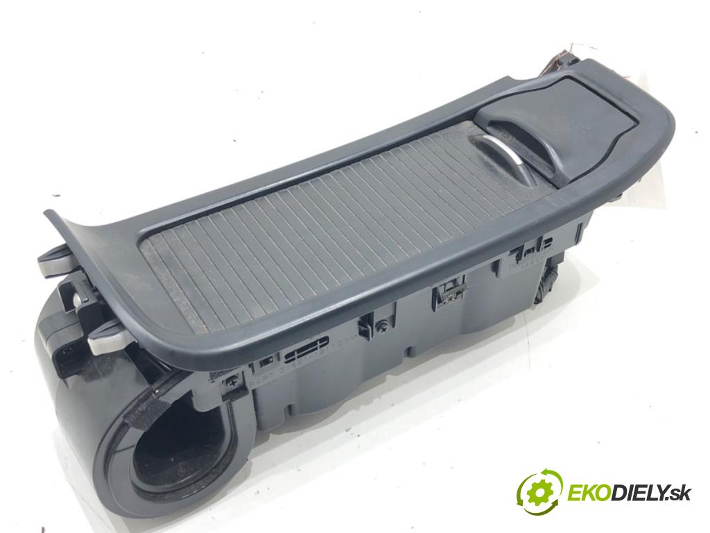 HONDA CIVIC VIII Hatchback (FN, FK) 2005 - 2022    1.4 (FK1, FN4) 73 kW [100 KM] benzyna 2008 - 2022  Držiak na nápoje  (Úchyty, držiaky na nápoje)