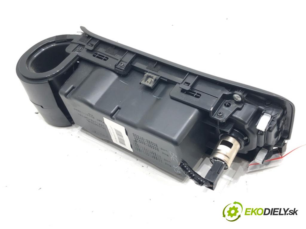 HONDA CIVIC VIII Hatchback (FN, FK) 2005 - 2022    1.4 (FK1, FN4) 73 kW [100 KM] benzyna 2008 - 2022  Držiak na nápoje  (Úchyty, držiaky na nápoje)