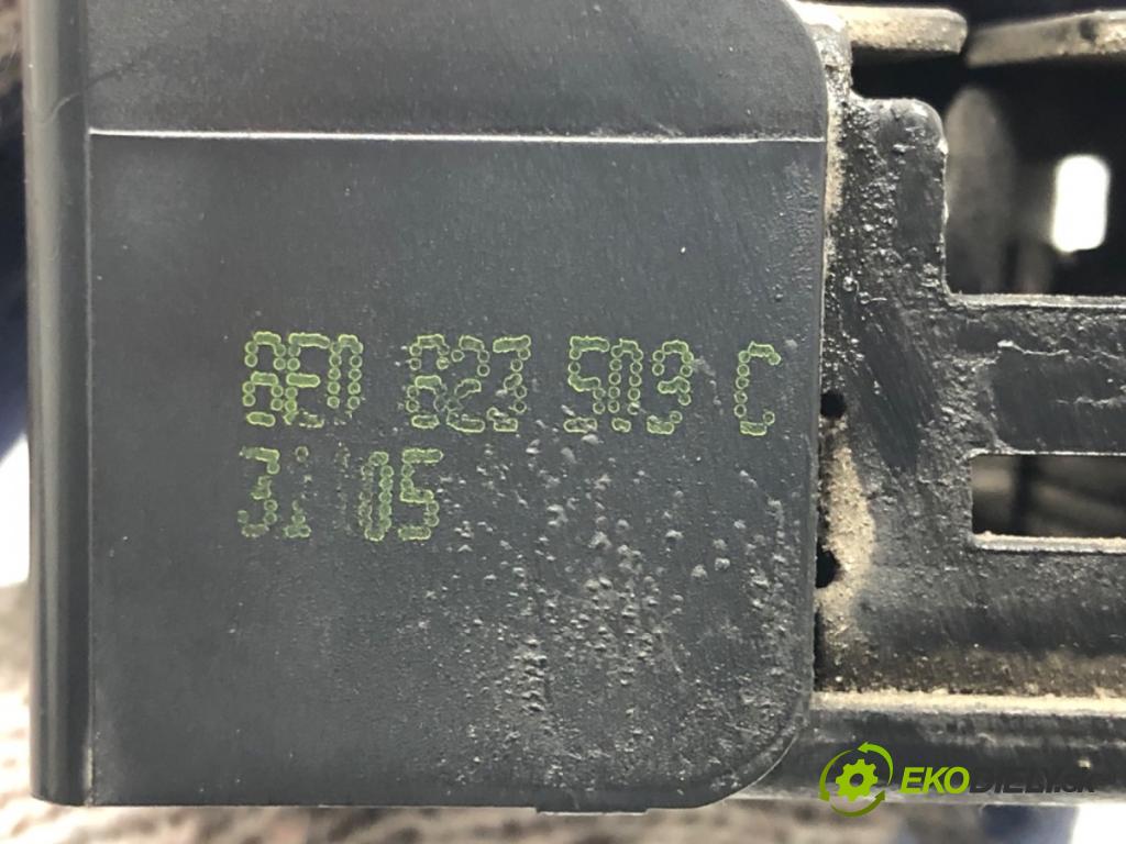 AUDI A4 B7 Avant (8ED) 2004 - 2008    2.0 TDI 103 kW [140 KM] olej napędowy 2004 - 2008  zámok kapoty přední část