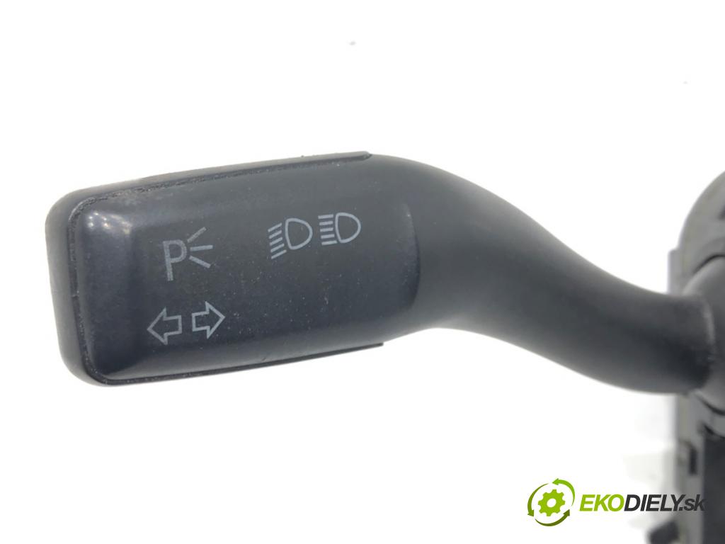 AUDI A4 B7 Avant (8ED) 2004 - 2008    2.0 TDI 103 kW [140 KM] olej napędowy 2004 - 2008  Prepínač kombinovaný 8E0953549S (Prepínače, spínače, tlačidlá a ovládače kúrenia)
