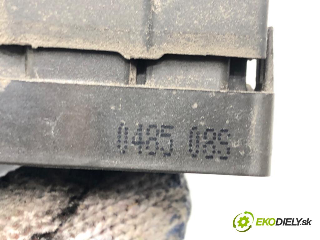 AUDI A4 B7 Avant (8ED) 2004 - 2008    2.0 TDI 103 kW [140 KM] olej napędowy 2004 - 2008  Prepínač okien  (Prepínače, spínače, tlačidlá a ovládače kúrenia)