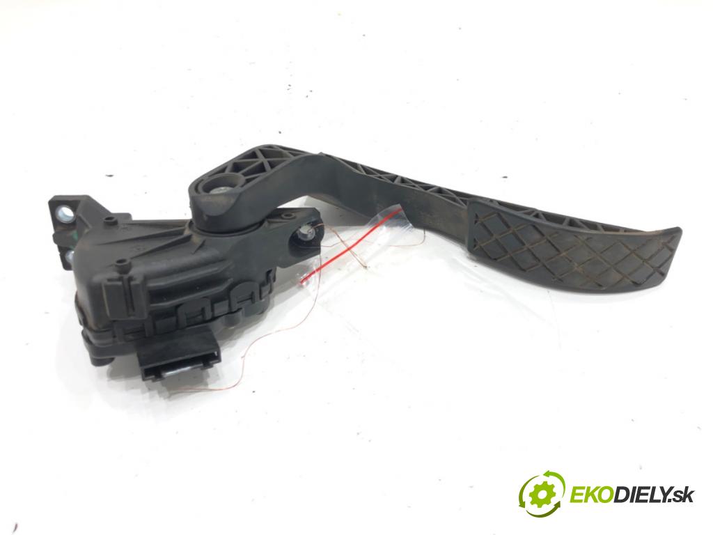 AUDI A4 B7 Avant (8ED) 2004 - 2008    2.0 TDI 103 kW [140 KM] olej napędowy 2004 - 2008  Potenciometer plynu 8E1721523C (Pedále)