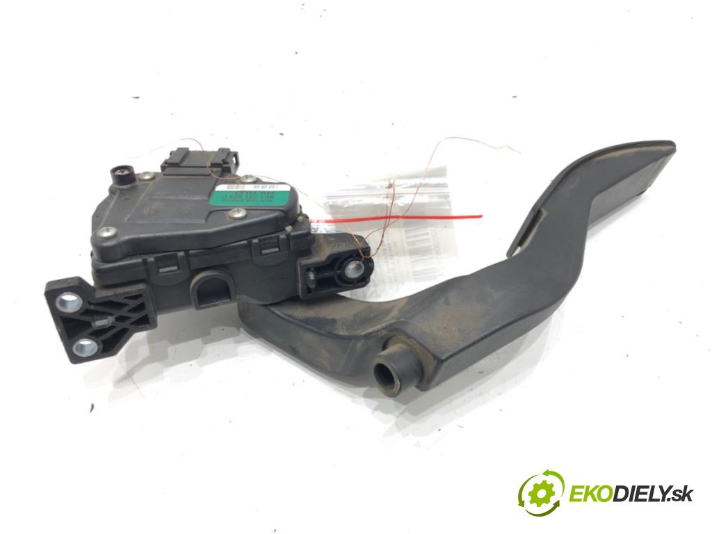 AUDI A4 B7 Avant (8ED) 2004 - 2008    2.0 TDI 103 kW [140 KM] olej napędowy 2004 - 2008  Potenciometer plynu 8E1721523C (Pedále)