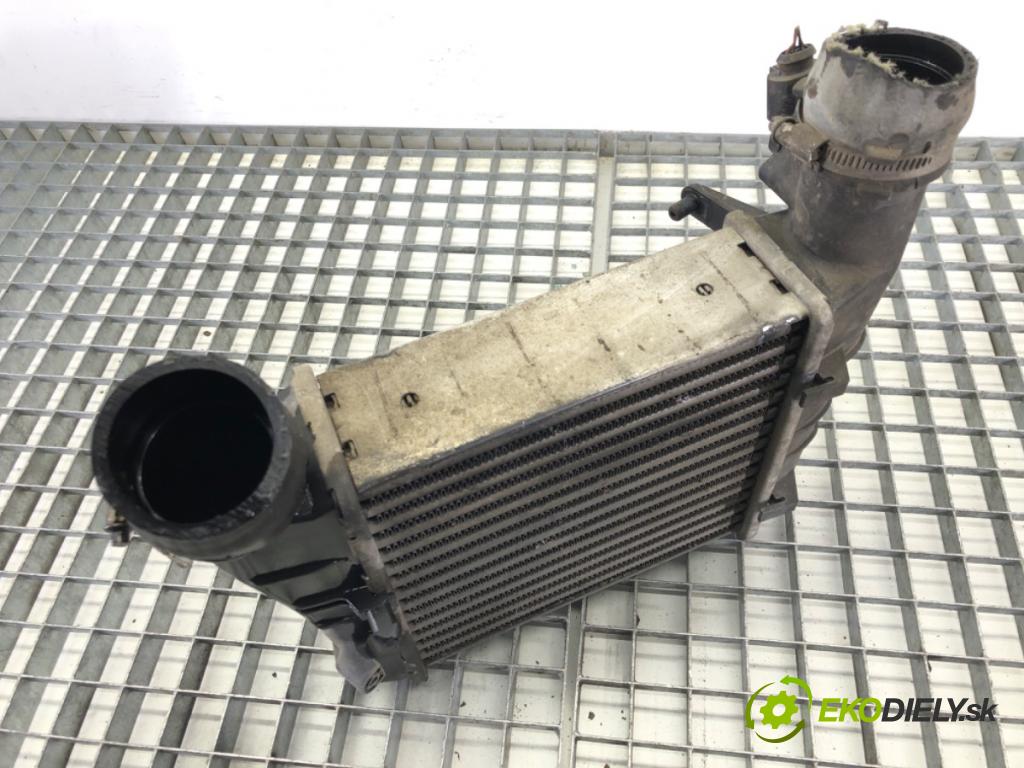 AUDI A4 B7 Avant (8ED) 2004 - 2008    2.0 TDI 103 kW [140 KM] olej napędowy 2004 - 2008  intercooler  (Chladiče nasávaného vzduchu (intercoolery))