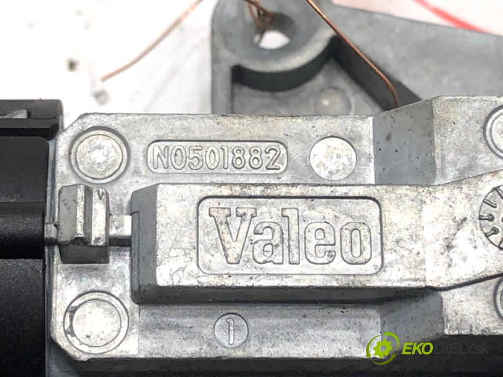 OPEL ASTRA H Kombi (A04) 2004 - 2014    1.7 CDTI (L35) 81 kW [110 KM] olej napędowy 2007 - 2014  spinačka  (Spínacie skrinky a kľúče)