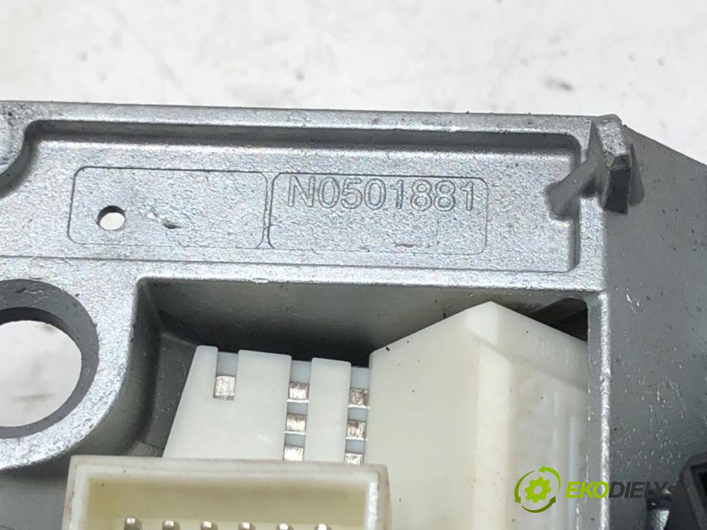 OPEL ASTRA H Kombi (A04) 2004 - 2014    1.7 CDTI (L35) 81 kW [110 KM] olej napędowy 2007 - 2014  spinačka  (Spínacie skrinky a kľúče)