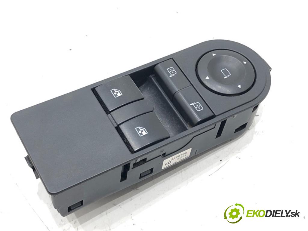OPEL ASTRA H Kombi (A04) 2004 - 2014    1.7 CDTI (L35) 81 kW [110 KM] olej napędowy 2007 - 2014  Prepínač okien 13228706 (Prepínače, spínače, tlačidlá a ovládače kúrenia)