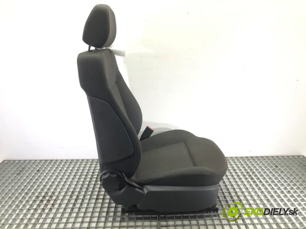 OPEL ASTRA H Kombi (A04) 2004 - 2014    1.7 CDTI (L35) 81 kW [110 KM] olej napędowy 2007 - 2014  Sedadlo pravy predný