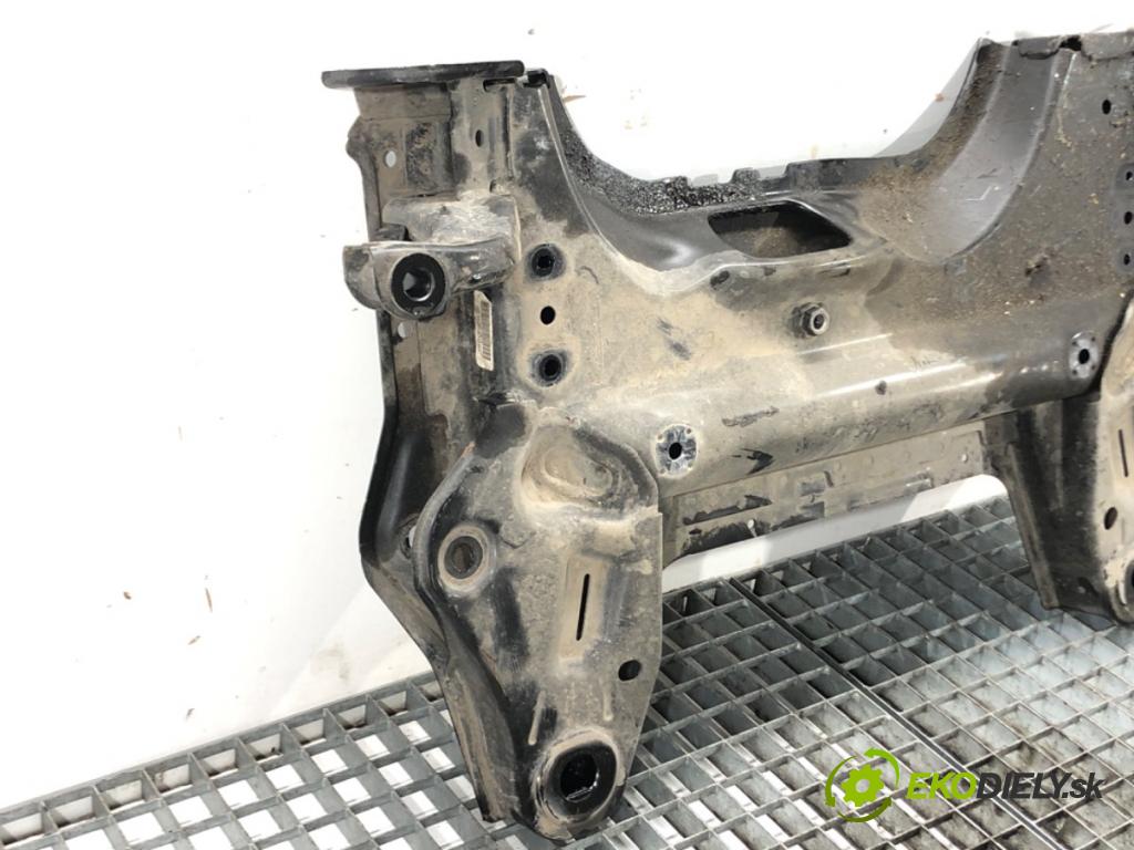 OPEL CORSA F 2019 - 2022    1.2 (68) 55 kW [75 KM] benzyna 2019 - 2022  výztuha pod motor 9834696980 (Výztuhy přední)