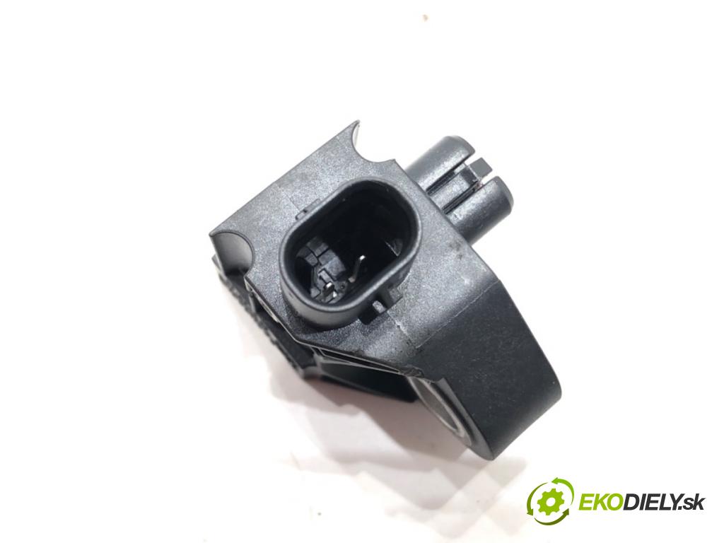 OPEL CORSA F 2019 - 2022    1.2 (68) 55 kW [75 KM] benzyna 2019 - 2022  Snímač nárazu 9852080480 (Snímače nárazu)