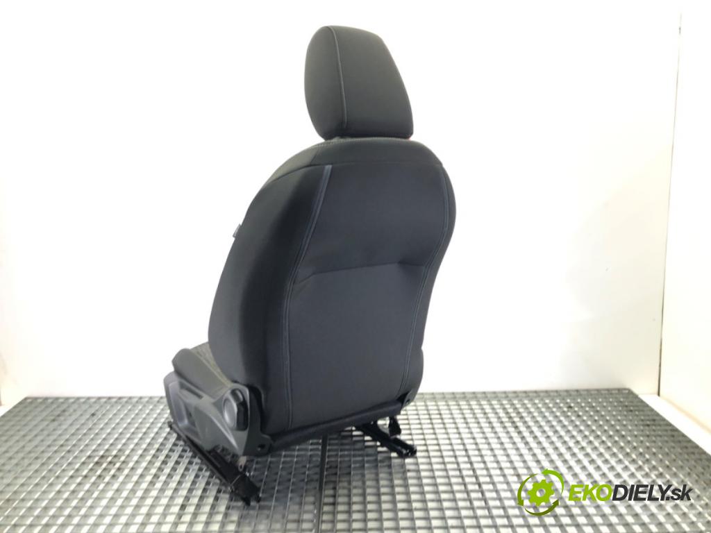 OPEL CORSA F 2019 - 2022    1.2 (68) 55 kW [75 KM] benzyna 2019 - 2022  Sedadlo ľavy predný