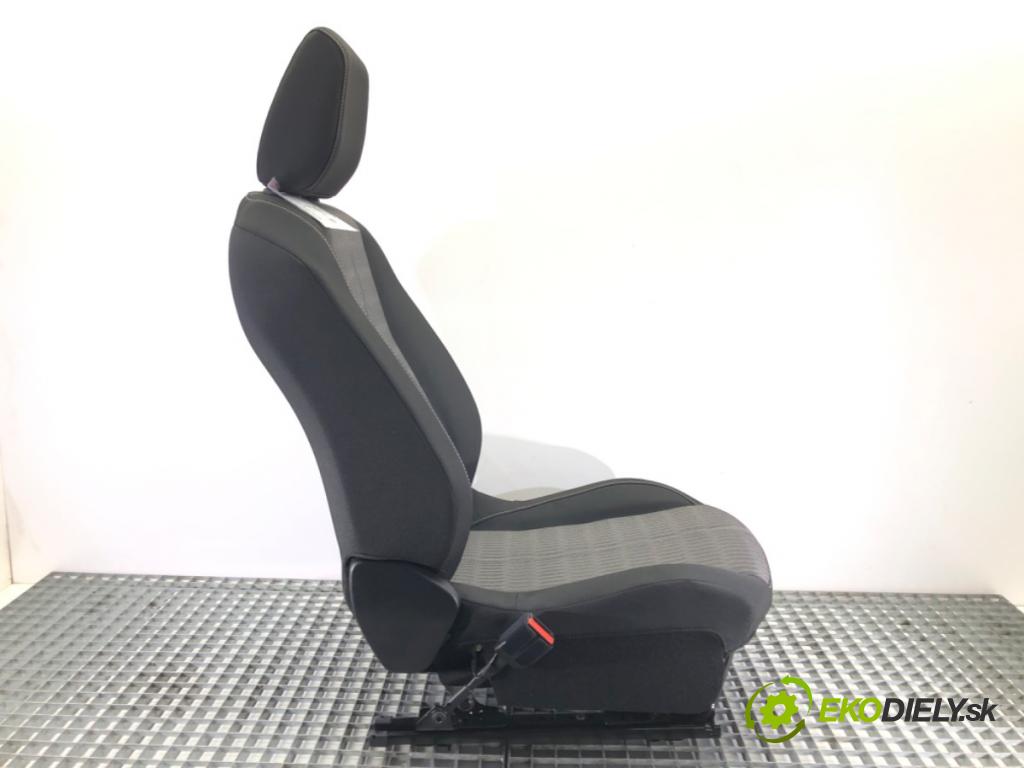 OPEL CORSA F 2019 - 2022    1.2 (68) 55 kW [75 KM] benzyna 2019 - 2022  Sedadlo ľavy predný
