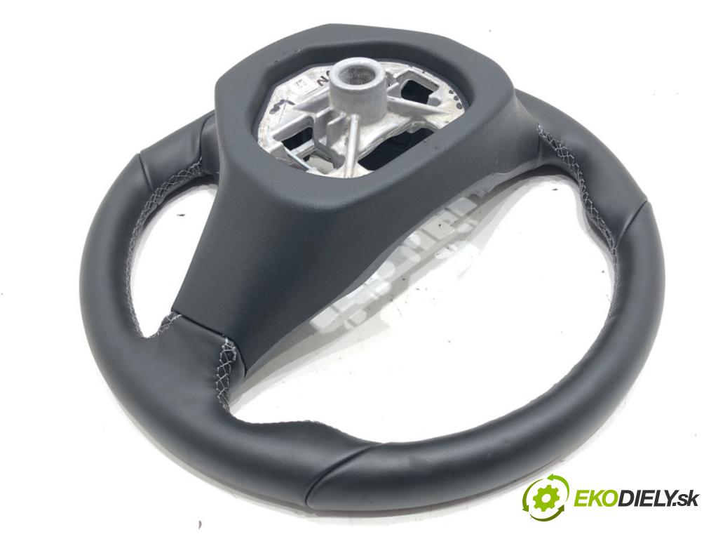 OPEL CORSA F 2019 - 2022    1.2 (68) 55 kW [75 KM] benzyna 2019 - 2022  Volant 39196700 (Volanty)