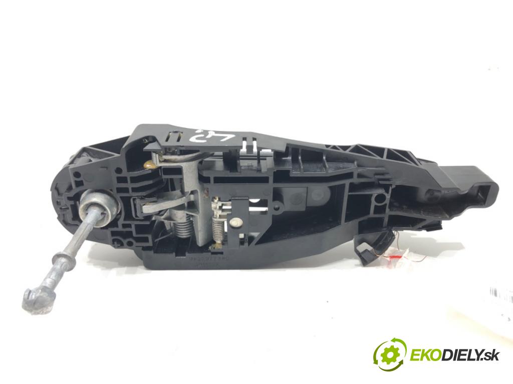 OPEL CORSA F 2019 - 2022    1.2 (68) 55 kW [75 KM] benzyna 2019 - 2022  Kľučka vonkajšia ľavy predný