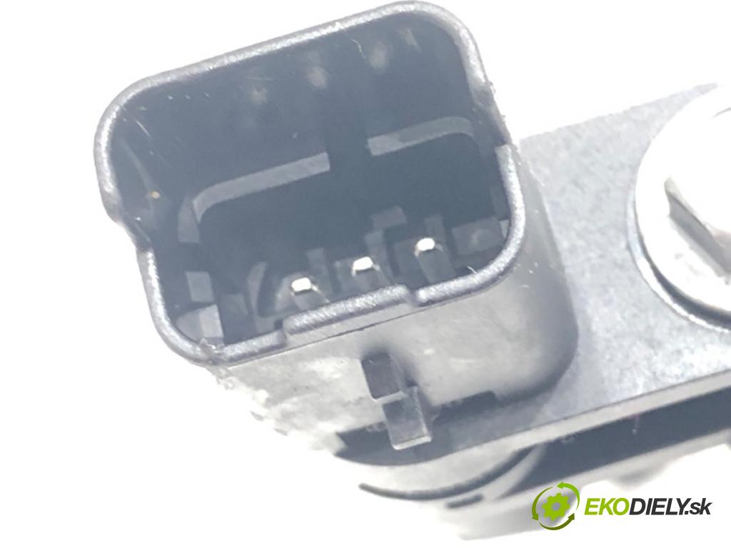 OPEL CORSA F 2019 - 2022    1.2 (68) 55 kW [75 KM] benzyna 2019 - 2022  snímač pozice vačkového hřídele 9688725080 (Snímače polohy kliky, vačky)