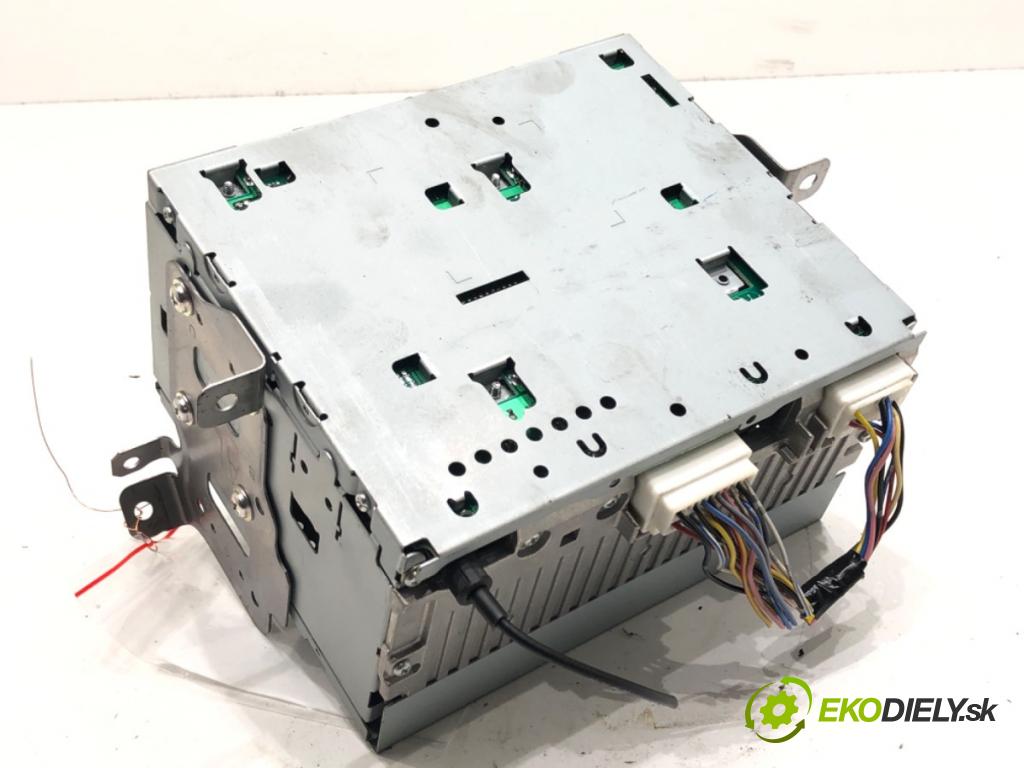 MITSUBISHI LANCER VIII (CY_A, CZ_A) 2007 - 2022    1.5 80 kW [109 KM] benzyna 2008 - 2022  RADIO 8701A225 (Audio zariadenia)