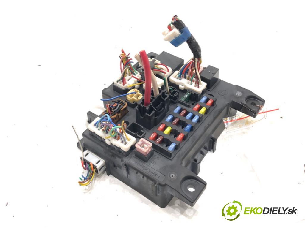 MITSUBISHI LANCER VIII (CY_A, CZ_A) 2007 - 2022    1.5 80 kW [109 KM] benzyna 2008 - 2022  modul BSI 8637A318 (Pojistkové skříňky)