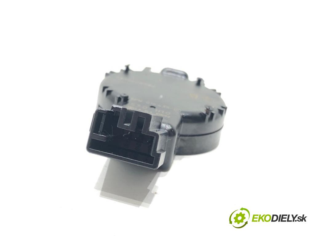 OPEL CORSA F 2019 - 2022    1.2 (68) 55 kW [75 KM] benzyna 2019 - 2022  Snímač dažďa 9850426780 (Snímače dažďa)