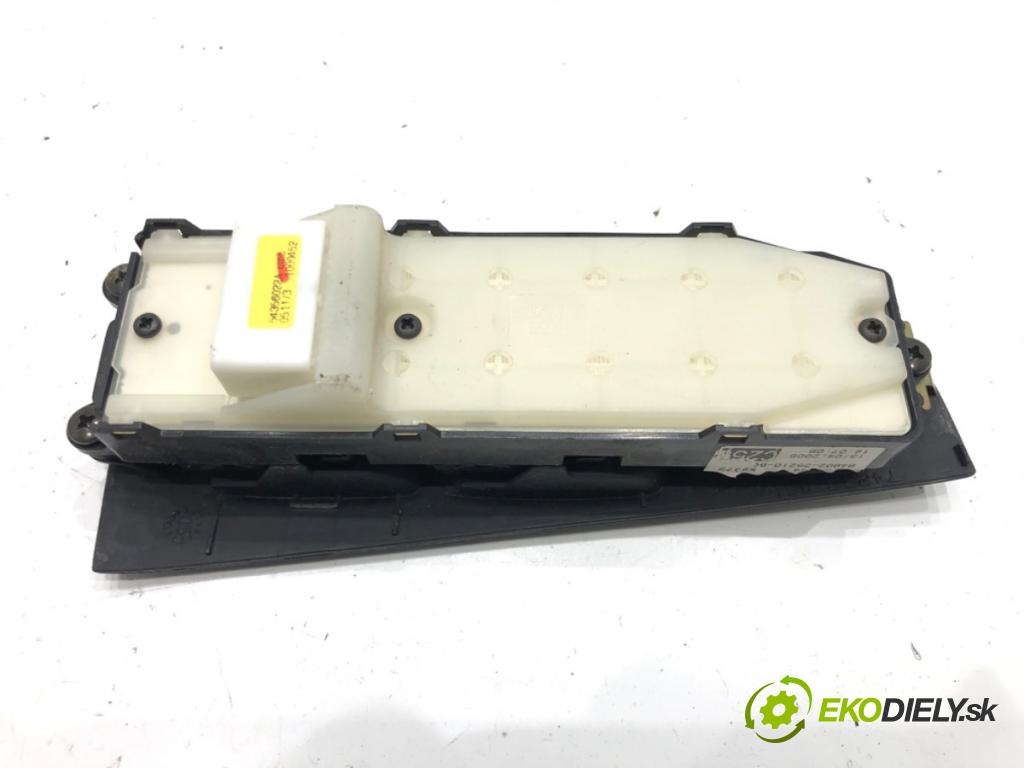TOYOTA AVENSIS Kombi (_T25_) 2003 - 2008    2.0 (AZT250_) 108 kW [147 KM] benzyna 2003 - 2008  Prepínač okien 84820-05100 (Prepínače, spínače, tlačidlá a ovládače kúrenia)