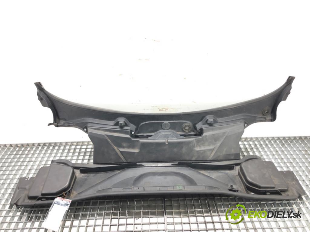 BMW 3 Touring (E91) 2004 - 2012    320 i 125 kW [170 KM] benzyna 2007 - 2012  Torpédo, plast pod čelné okno 6924277 6987498 (Torpéda)