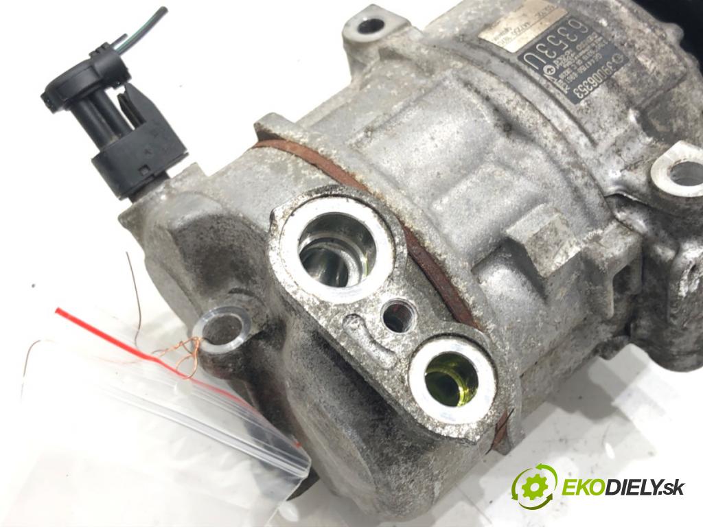 OPEL CORSA E (X15) 2014 - 2022    1.4 (08, 68) 66 kW [90 KM] benzyna 2014 - 2022  kompresor klimatizace 39006353 (Kompresory)