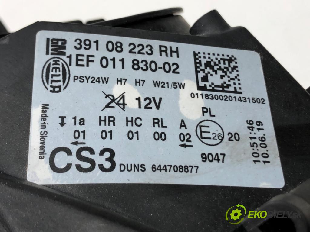 OPEL CORSA E (X15) 2014 - 2022    1.4 (08, 68) 66 kW [90 KM] benzyna 2014 - 2022  Svetlomet pravy predný 39108223