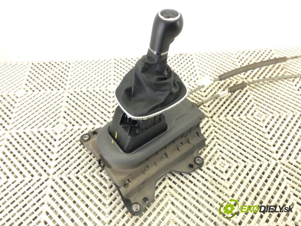 OPEL CORSA E (X15) 2014 - 2022    1.4 (08, 68) 66 kW [90 KM] benzyna 2014 - 2022  Kulisa 55509034 (Rýchlostné páky / kulisy)