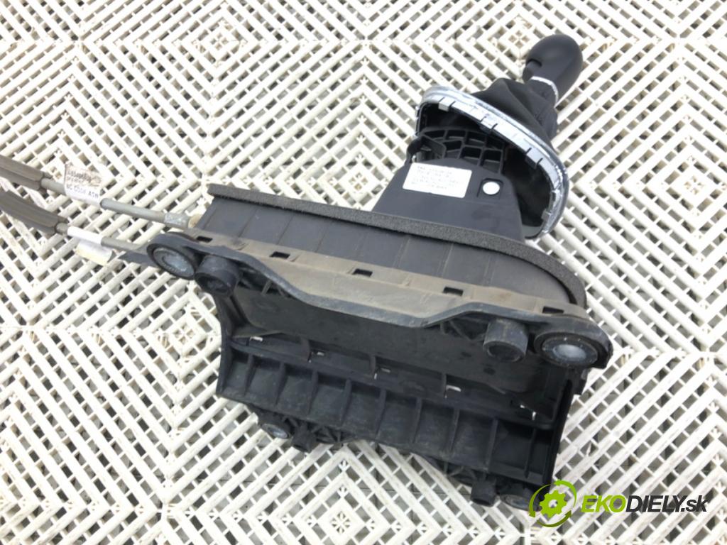 OPEL CORSA E (X15) 2014 - 2022    1.4 (08, 68) 66 kW [90 KM] benzyna 2014 - 2022  Kulisa 55509034 (Rýchlostné páky / kulisy)