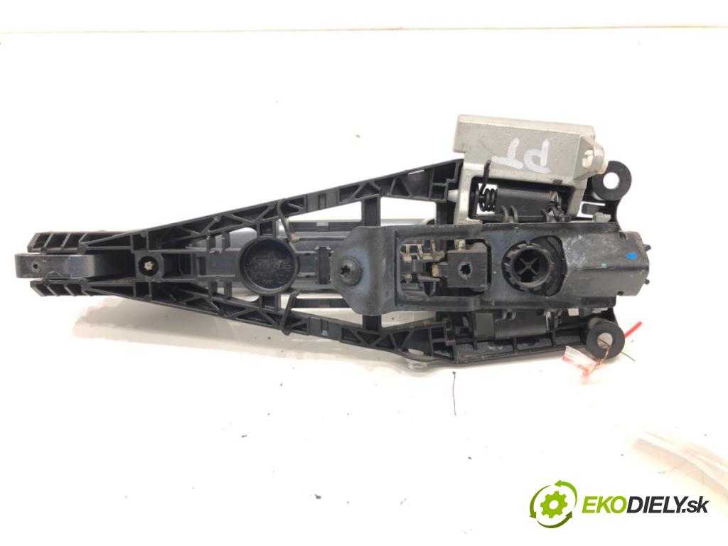OPEL CORSA E (X15) 2014 - 2022    1.4 (08, 68) 66 kW [90 KM] benzyna 2014 - 2022  Kľučka vonkajšia pravy zad