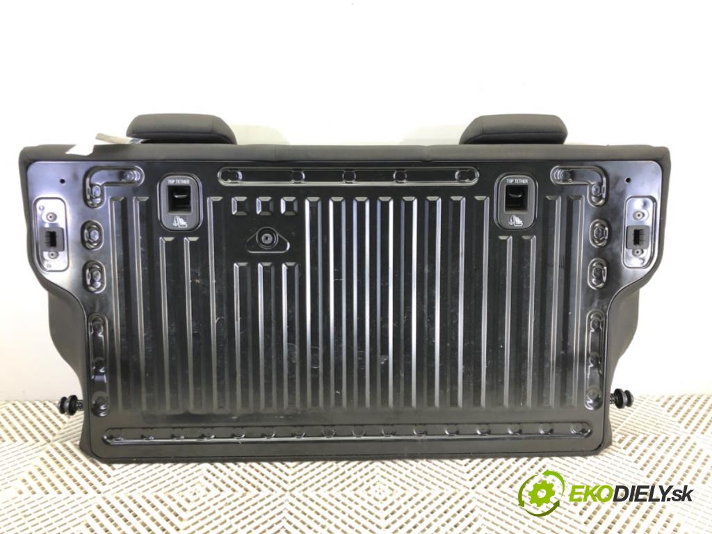 OPEL CORSA E (X15) 2014 - 2022    1.4 (08, 68) 66 kW [90 KM] benzyna 2014 - 2022  Sedadlo zad  (Sedačky, sedadlá)