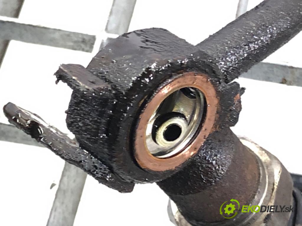 TOYOTA AVENSIS (_T25_) 2003 - 2008    2.0 D-4D (ADT250_) 93 kW [126 KM] olej napędowy 2006 - 2008  hadica servočerpadlo  (Rúrky, hadice servočerpadla)