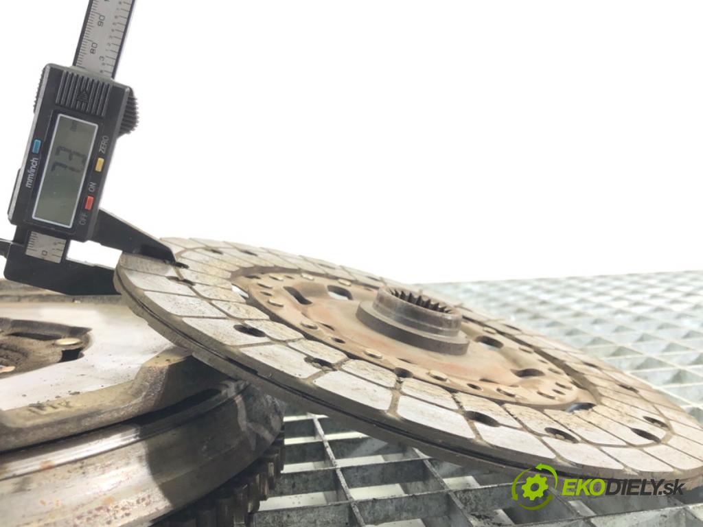 TOYOTA AVENSIS (_T25_) 2003 - 2008    2.0 D-4D (ADT250_) 93 kW [126 KM] olej napędowy 2006 - 2008  Spojková sada (bez ložiska) 31250-05130 (Kompletné sady (bez ložiska))