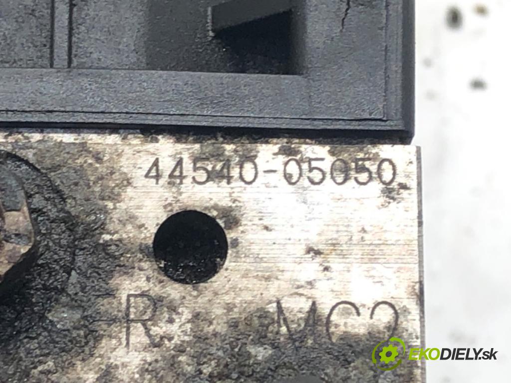 TOYOTA AVENSIS (_T25_) 2003 - 2008    2.0 D-4D (ADT250_) 93 kW [126 KM] olej napędowy 2006 - 2008  Pumpa ABS 89541-05100 (Pumpy ABS)