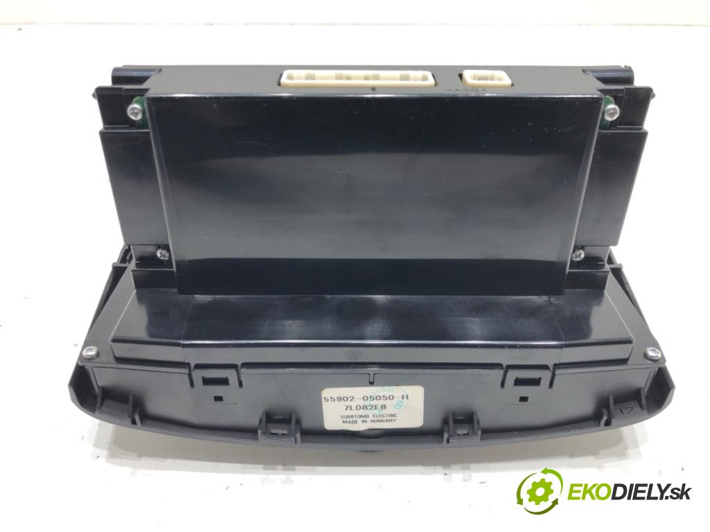 TOYOTA AVENSIS (_T25_) 2003 - 2008    2.0 D-4D (ADT250_) 93 kW [126 KM] olej napędowy 2006 - 2008  Panel ovládania kúrenia 55900-05271 (Prepínače, spínače, tlačidlá a ovládače kúrenia)