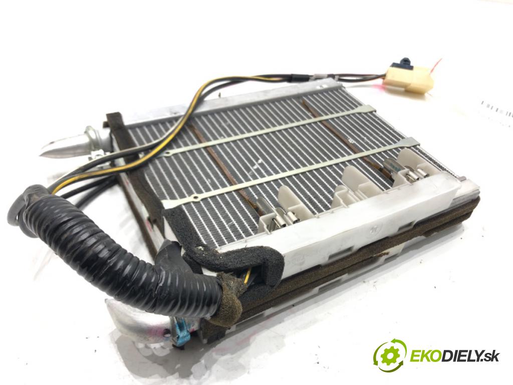 TOYOTA AVENSIS (_T25_) 2003 - 2008    2.0 D-4D (ADT250_) 93 kW [126 KM] olej napędowy 2006 - 2008  topné těleso radiátor topení  (Radiátory topení)