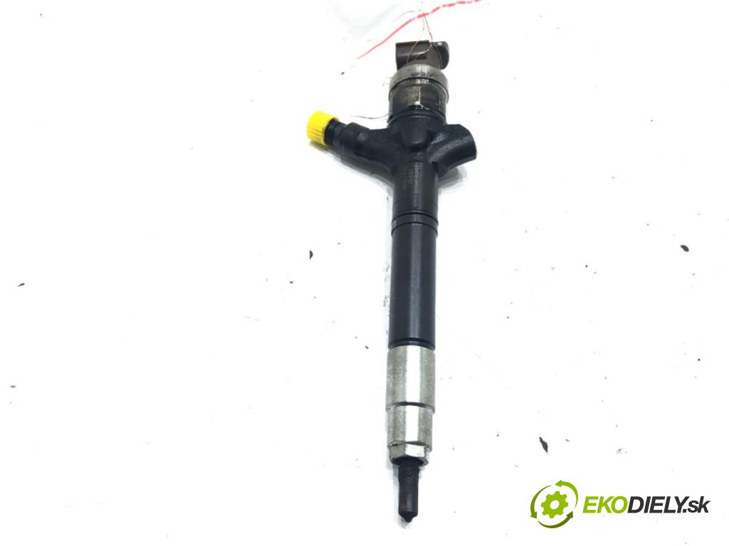 TOYOTA AVENSIS (_T25_) 2003 - 2008    2.0 D-4D (ADT250_) 93 kW [126 KM] olej napędowy 2006 - 2008  vstrekovač 23670-0R030 (Vstrekovače)