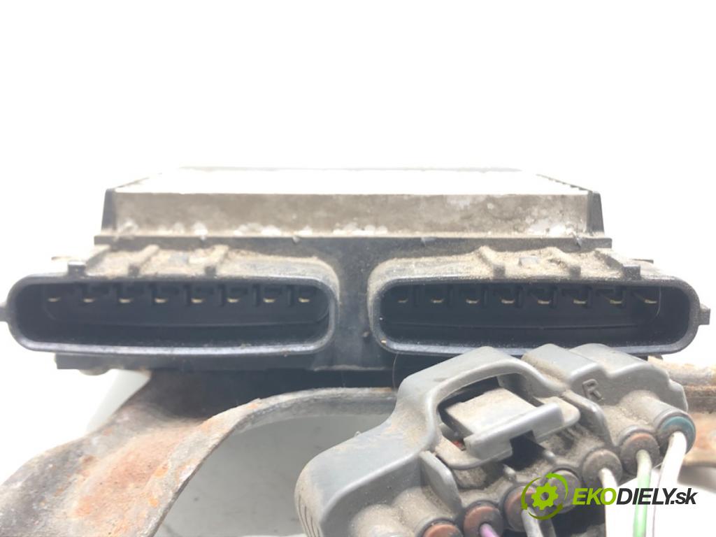 TOYOTA AVENSIS (_T25_) 2003 - 2008    2.0 D-4D (ADT250_) 93 kW [126 KM] olej napędowy 2006 - 2008  Modul VSTREKOVAČE: 89871-71010