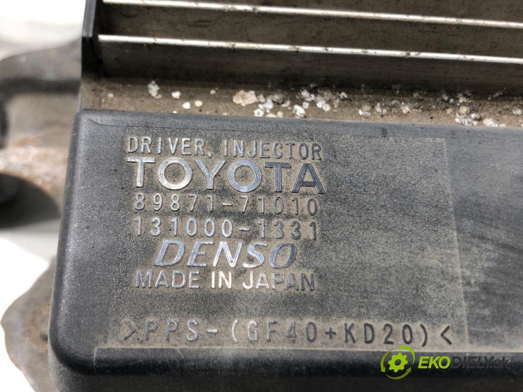 TOYOTA AVENSIS (_T25_) 2003 - 2008    2.0 D-4D (ADT250_) 93 kW [126 KM] olej napędowy 2006 - 2008  Modul VSTREKOVAČE: 89871-71010
