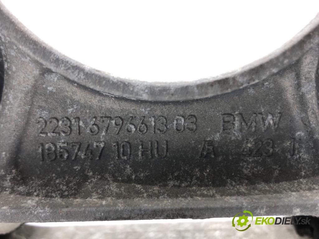 BMW 3 Touring (F31) 2012 - 2019    320 d 135 kW [184 KM] olej napędowy 2012 - 2016  Držiak prevodovky 6796613