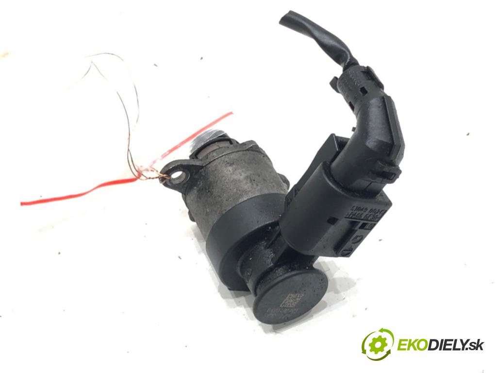 BMW 3 Touring (F31) 2012 - 2019    320 d 135 kW [184 KM] olej napędowy 2012 - 2016  Regulátor tlaku paliva 0928400798 (Ostatné)